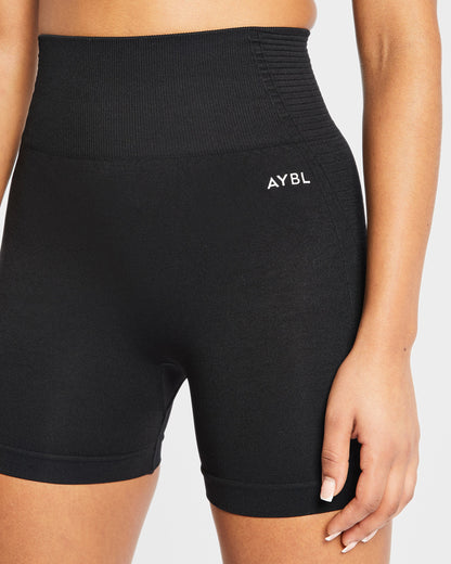 Balance V2 Seamless Shorts - Black — photo 5