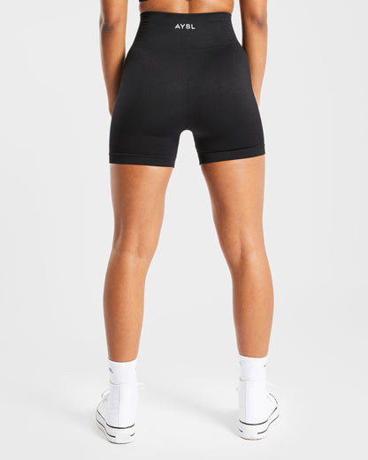 Balance V2 Seamless Shorts - Black — photo 2